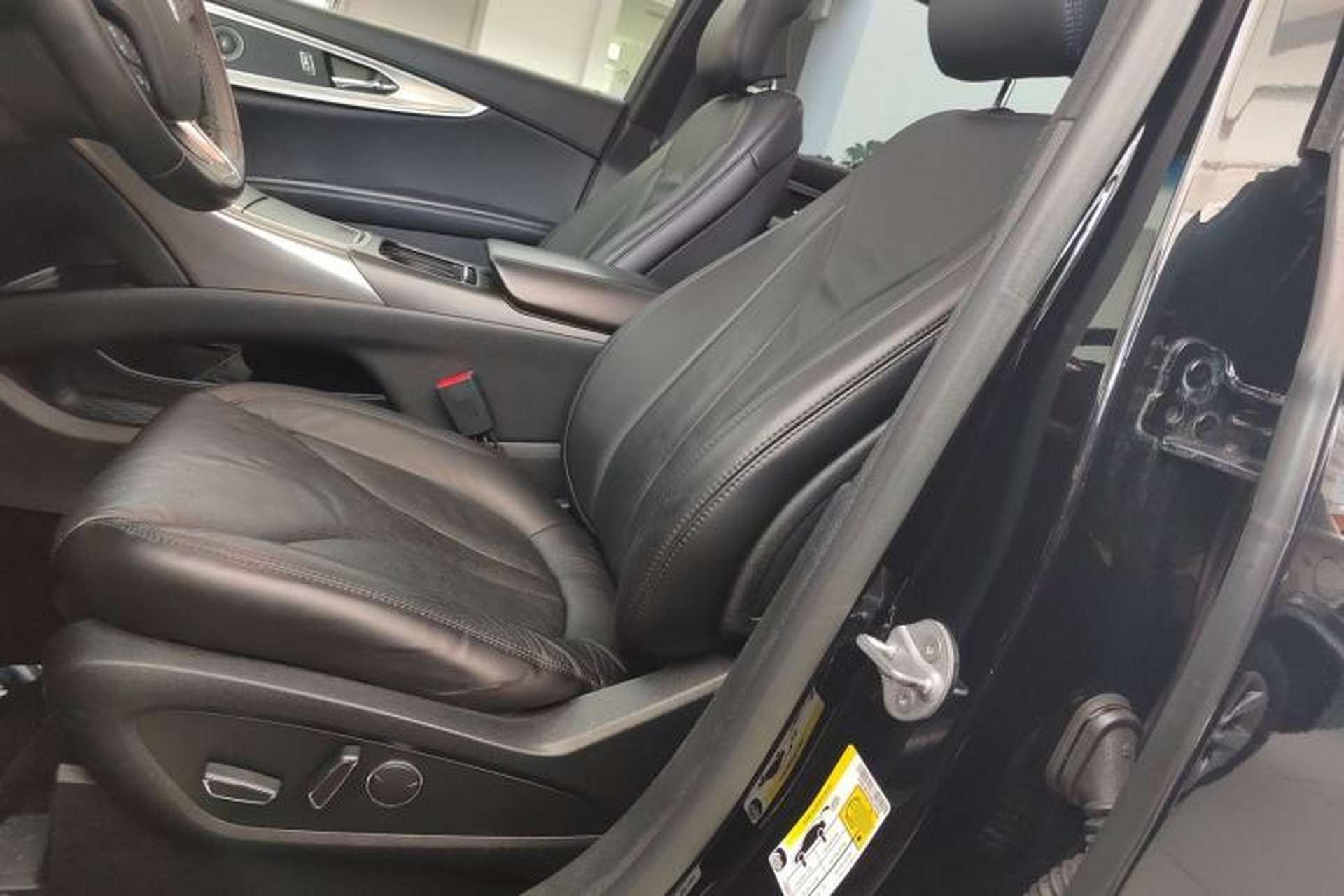 Used Lincoln MKX 2017 2.0T Four-Wheel Drive Zunya Edition Left Front Seat