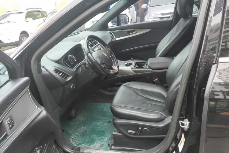 Used Lincoln MKX 2017 2.0T Two-Wheel Drive Deluxe Edition Left Front Seat