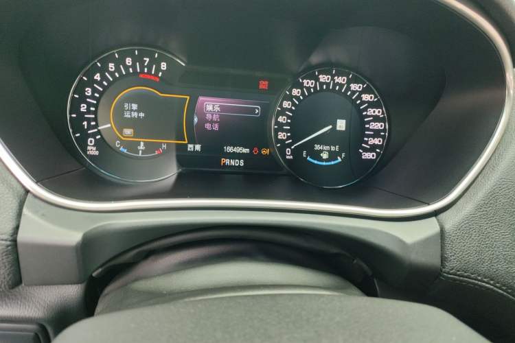 Used Lincoln MKX 2017 2.7T Four-Wheel Drive Prestige Edition Odometer Close Up