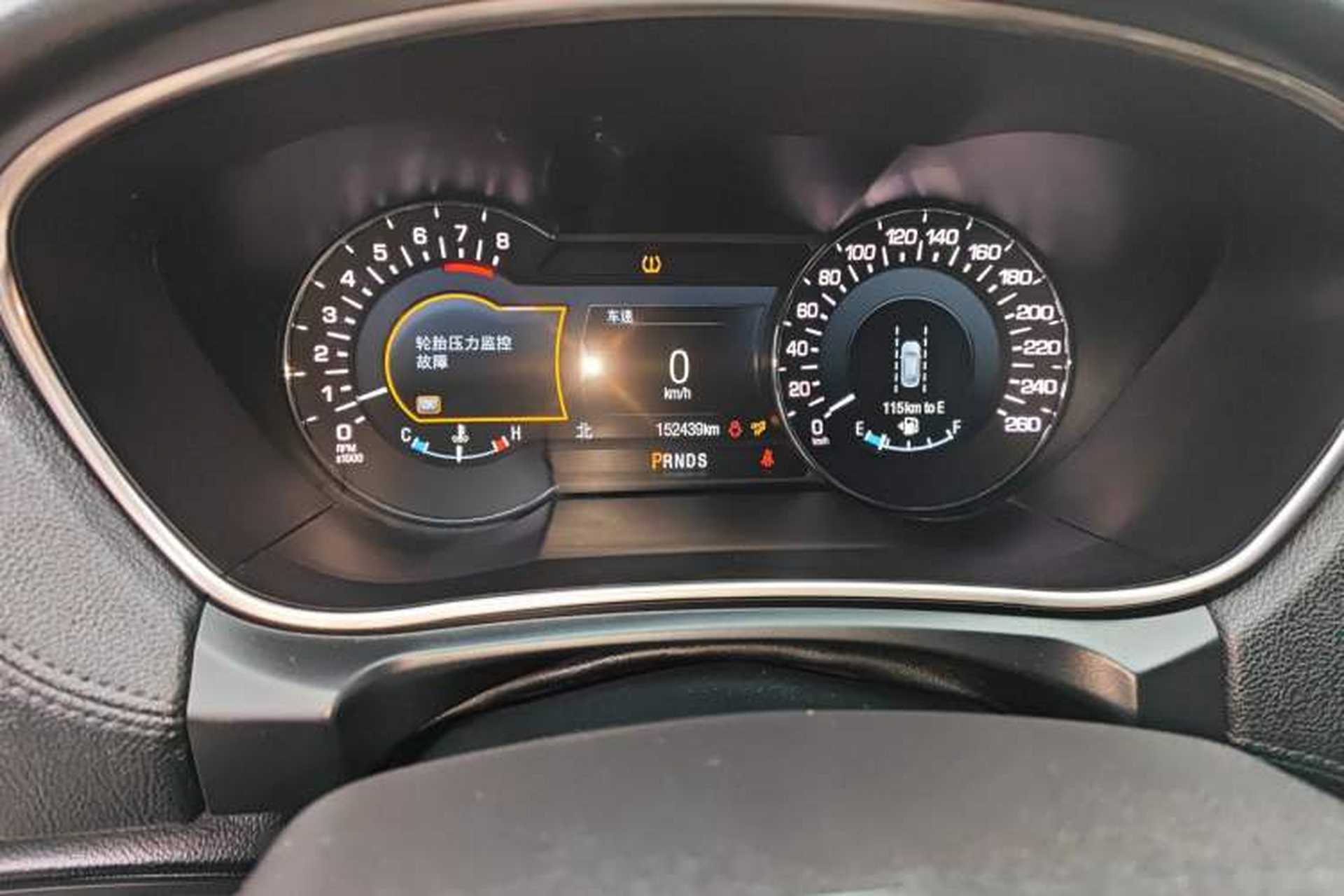 Used Lincoln MKX 2017 2.7T Four-Wheel Drive Prestige Edition Odometer Close Up