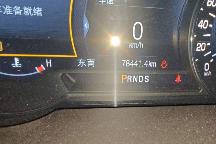 Used Lincoln MKX 2017 2.7T Four-Wheel Drive Prestige Edition Odometer Close Up