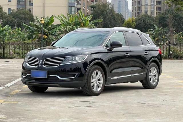 Used Lincoln MKX 2017 2.0T Two-Wheel Drive Deluxe Edition