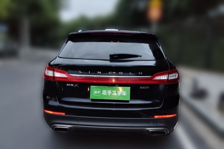 Used Lincoln MKX 2017 2.0T Two-Wheel Drive Deluxe Edition Rear