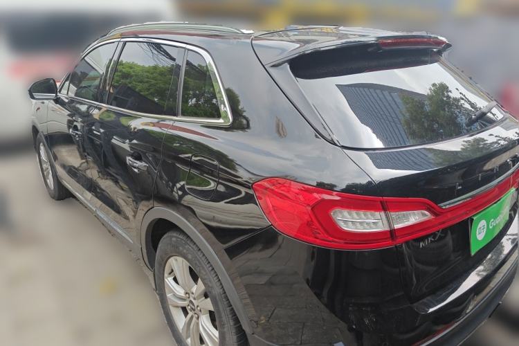 Used Lincoln MKX 2017 2.0T Two-Wheel Drive Deluxe Edition Rear Left 45 Deg