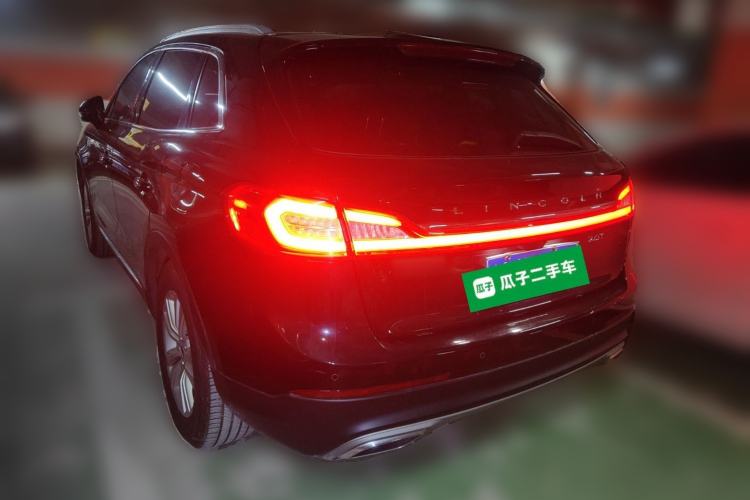 Used Lincoln MKX 2017 2.0T Two-Wheel Drive Deluxe Edition Rear Left 45 Deg