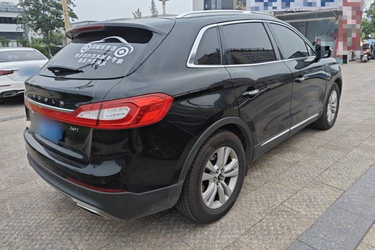 Used Lincoln MKX 2017 2.0T Two-Wheel Drive Deluxe Edition Rear Right 45 Deg