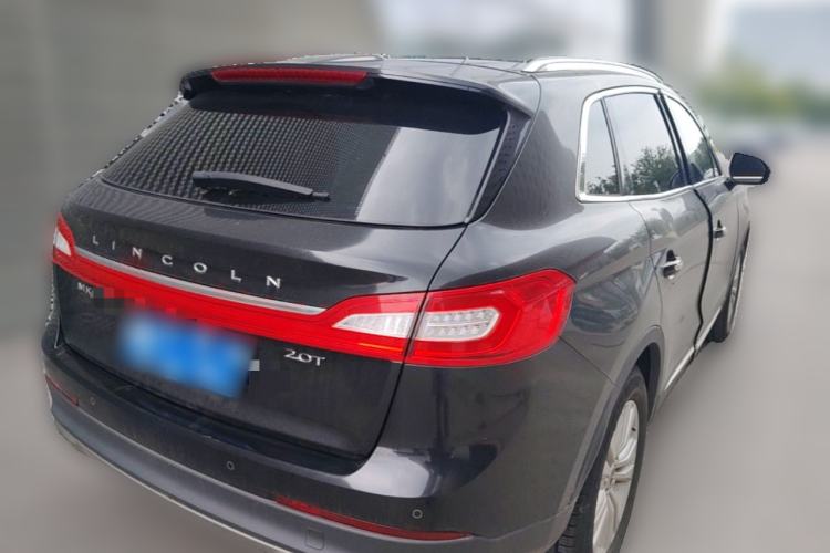Used Lincoln MKX 2017 2.0T Two-Wheel Drive Deluxe Edition Rear Right 45 Deg