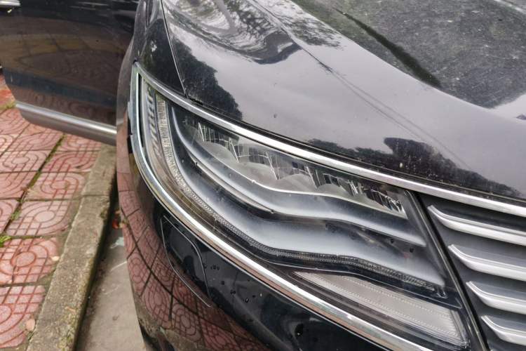 Used Lincoln MKX 2017 2.7T Four-Wheel Drive Prestige Edition Right Front Headlight
