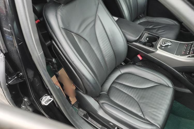 Used Lincoln MKX 2017 2.0T Two-Wheel Drive Deluxe Edition Right Front Seat