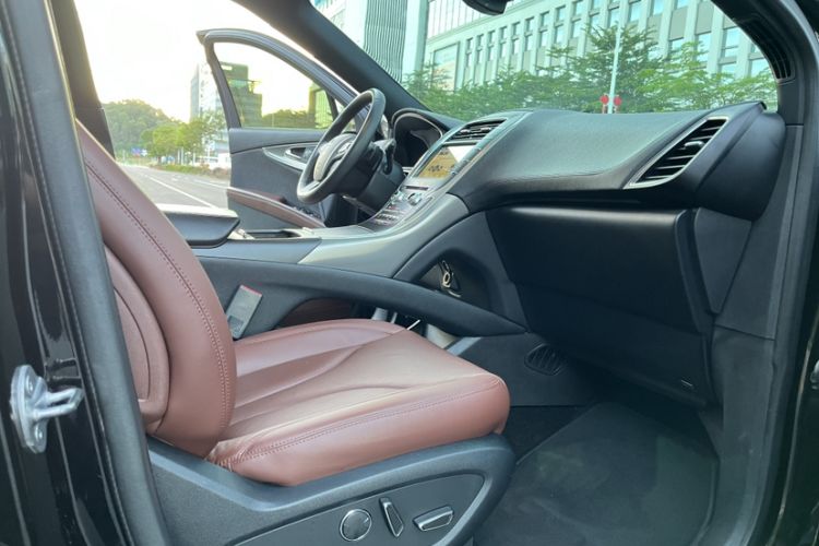 Used Lincoln MKX 2017 2.0T Four-Wheel Drive Zunya Edition Right Front Seat