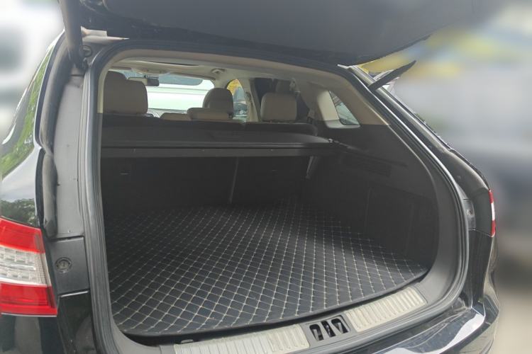 Used Lincoln MKX 2017 2.0T Two-Wheel Drive Deluxe Edition Trunk