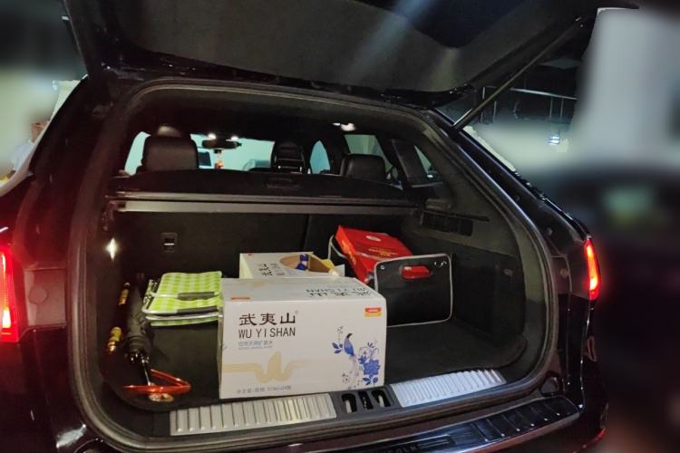 Used Lincoln MKX 2017 2.0T Four-Wheel Drive Zunya Edition Trunk