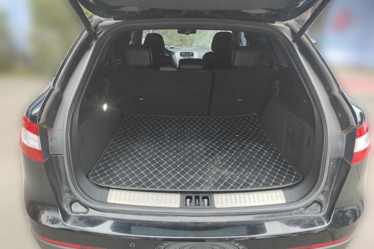 Used Lincoln MKX 2017 2.0T Four-Wheel Drive Zunya Edition Trunk