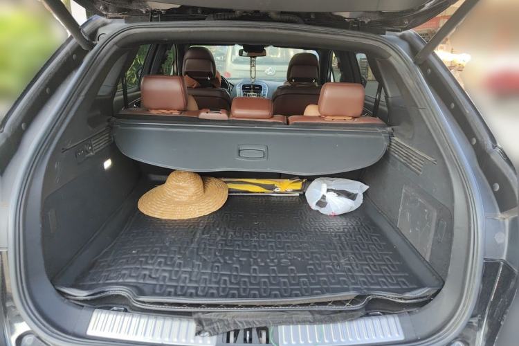 Used Lincoln MKX 2017 2.0T Four-Wheel Drive Zunya Edition Trunk