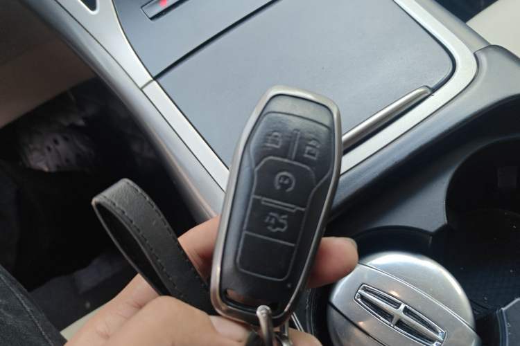 Used Lincoln MKX 2017 2.0T Two-Wheel Drive Deluxe Edition Vehicle Key