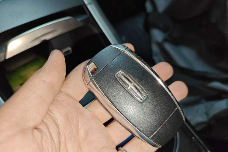 Used Lincoln MKX 2017 2.0T Two-Wheel Drive Deluxe Edition Vehicle Key