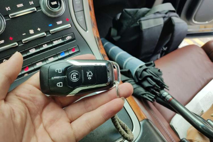 Used Lincoln MKX 2017 2.7T Four-Wheel Drive Prestige Edition Vehicle Key