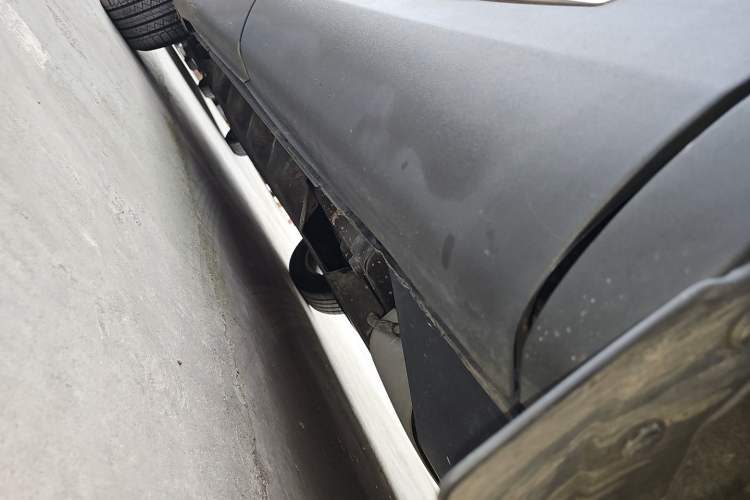 Used Lincoln MKX 2017 2.0T Two-Wheel Drive Deluxe Edition Chassis Rear Left