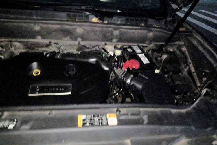 Used Lincoln MKX 2017 2.0T Four-Wheel Drive Zunya Edition Engine Bay Left