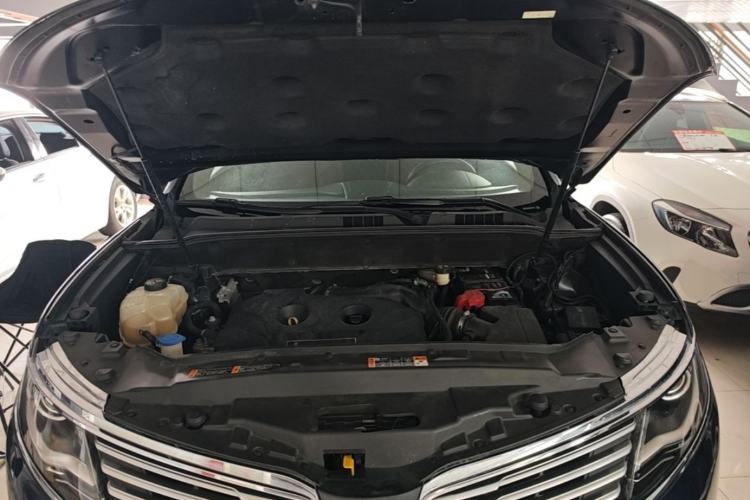 Used Lincoln MKX 2017 2.0T Four-Wheel Drive Zunya Edition Engine Bay