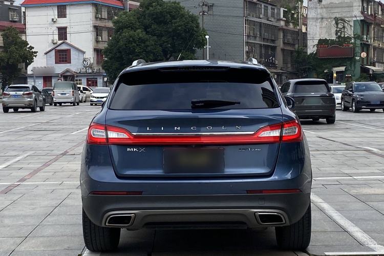 Used Lincoln MKX 2017 2.7T Four-Wheel Drive Prestige Edition Exterior 4