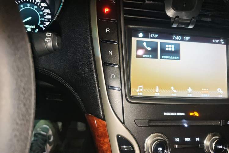 Used Lincoln MKX 2017 2.7T Four-Wheel Drive Prestige Edition Gear Lever
