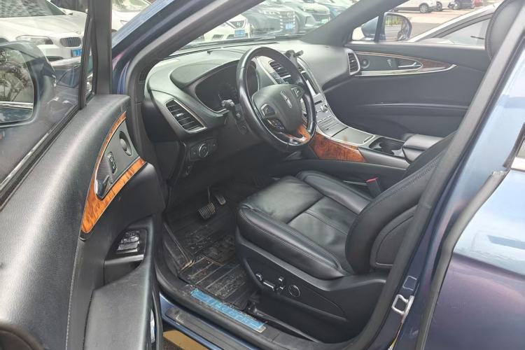 Used Lincoln MKX 2017 2.7T Four-Wheel Drive Prestige Edition Interior 1