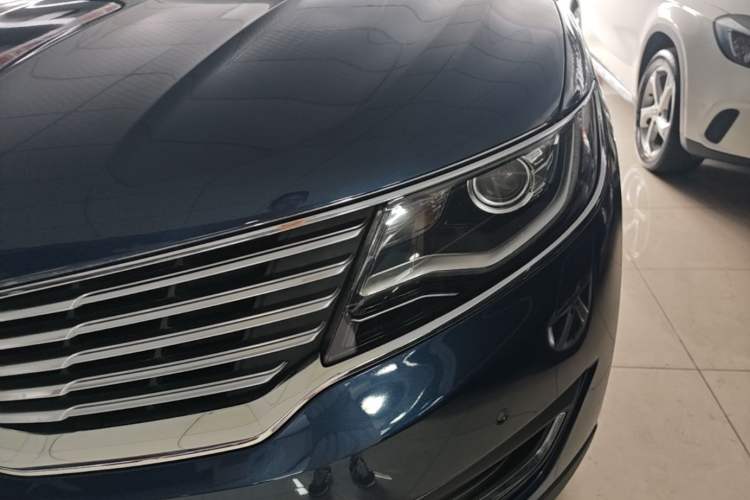 Used Lincoln MKX 2017 2.0T Four-Wheel Drive Zunya Edition Left Front Headlight