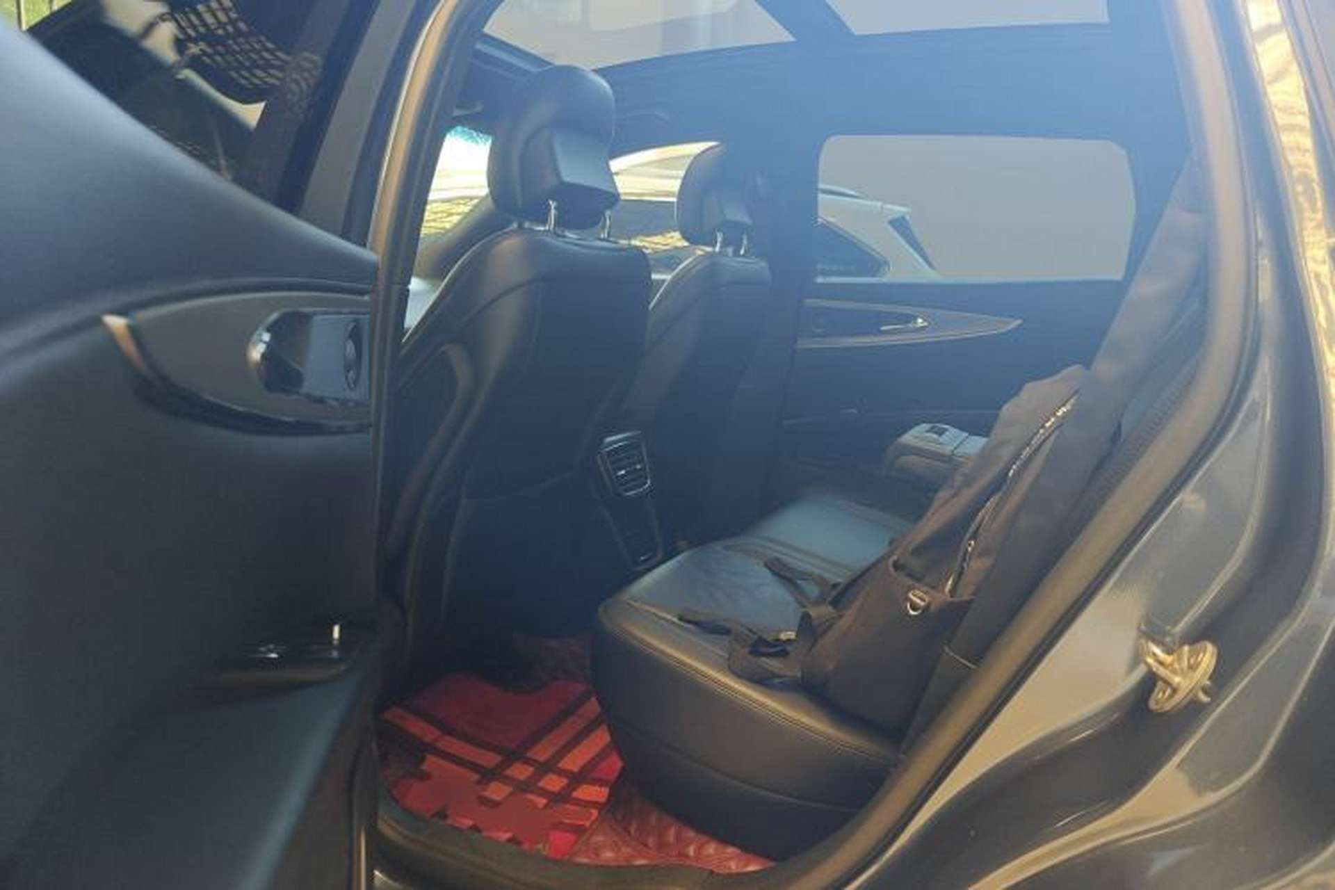 Used Lincoln MKX 2017 2.0T Four-Wheel Drive Zunya Edition Left Rear Seat