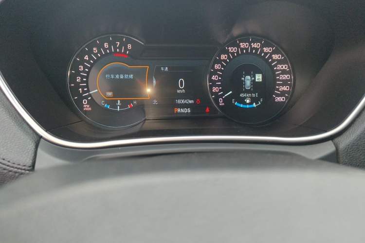 Used Lincoln MKX 2017 2.7T Four-Wheel Drive Prestige Edition Odometer Close Up