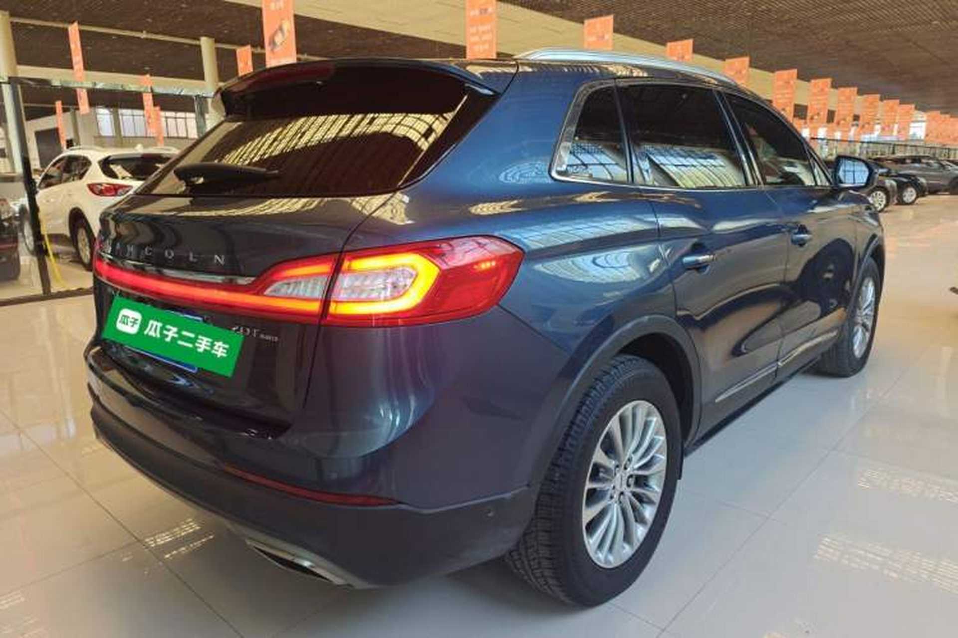 Used Lincoln MKX 2017 2.0T Four-Wheel Drive Zunya Edition Rear Right 45 Deg