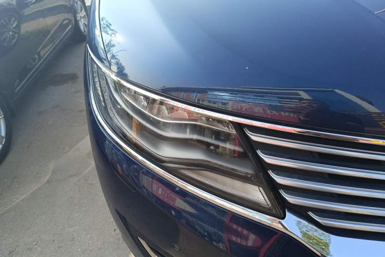 Used Lincoln MKX 2017 2.7T Four-Wheel Drive Prestige Edition Right Front Headlight