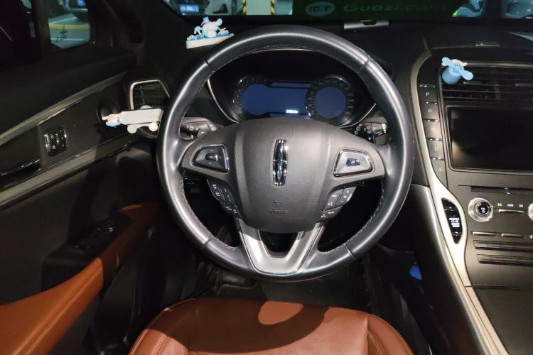 Used Lincoln MKX 2017 2.0T Four-Wheel Drive Zunya Edition Steering Wheel