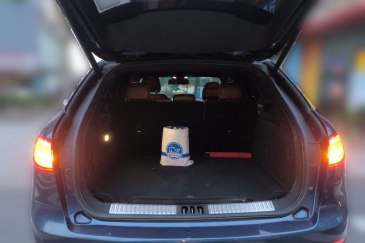 Used Lincoln MKX 2017 2.0T Four-Wheel Drive Zunya Edition Trunk