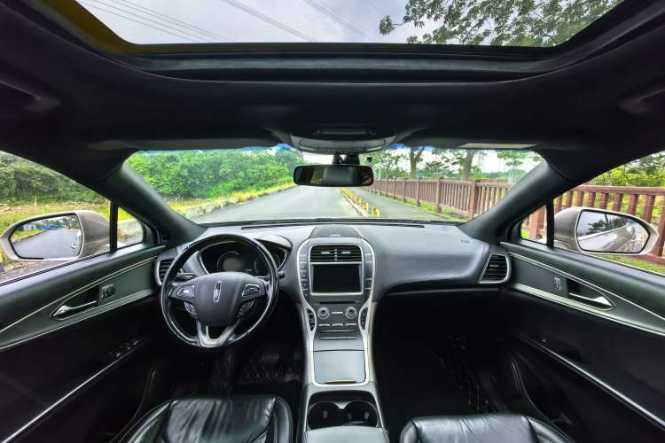 Used Lincoln MKX 2017 2.0T Two-Wheel Drive Deluxe Edition Headliner