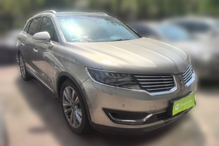 Used Lincoln MKX 2017 2.7T Four-Wheel Drive Prestige Edition Front Right 45 Deg