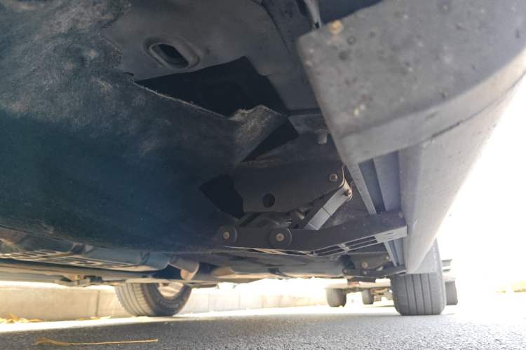 Used Lincoln MKX 2017 2.0T Two-Wheel Drive Deluxe Edition Chassis Rear Left