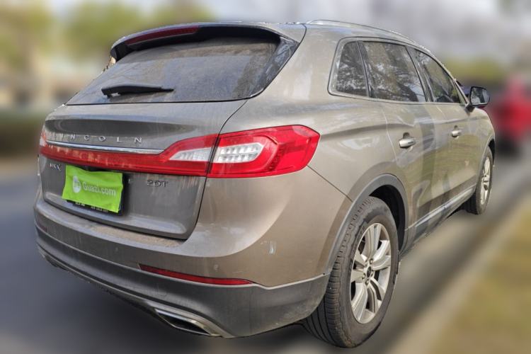 Used Lincoln MKX 2017 2.0T Two-Wheel Drive Deluxe Edition Rear Right 45 Deg