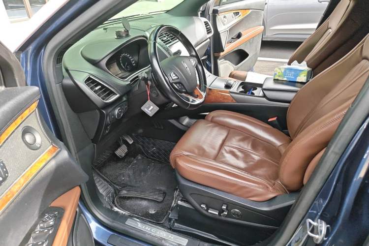 Used Lincoln MKX 2017 2.7T Four-Wheel Drive Prestige Edition Driver Seat