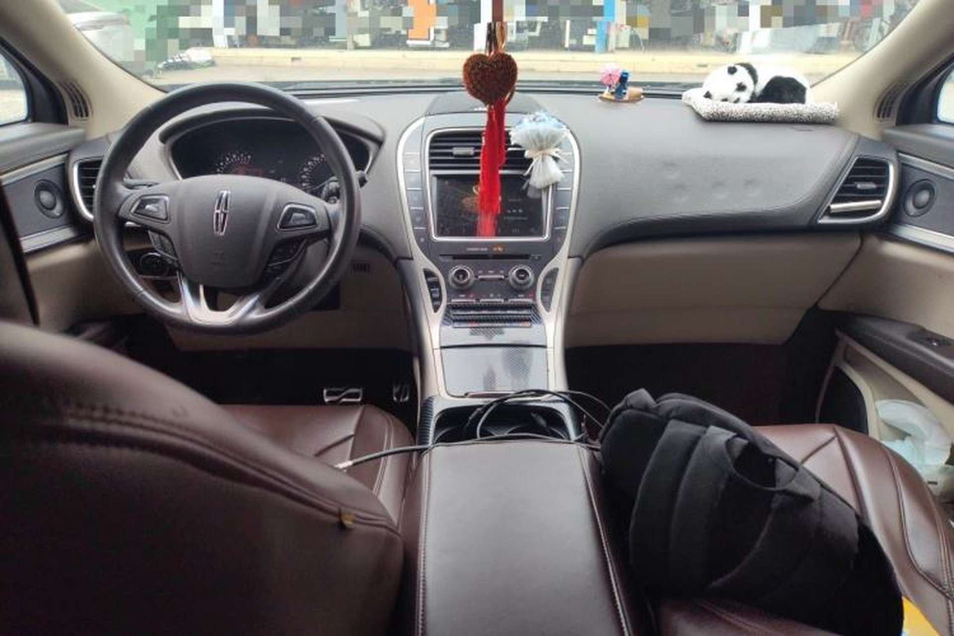 Used Lincoln MKX 2017 2.0T Four-Wheel Drive Zunya Edition Center Console