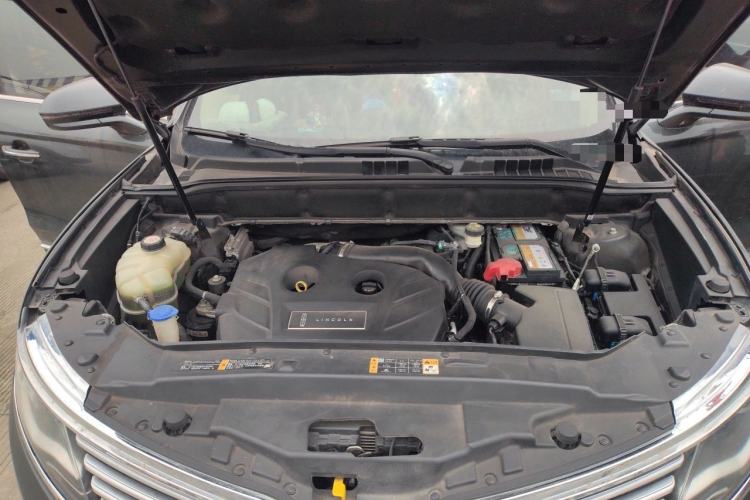 Used Lincoln MKX 2017 2.0T Four-Wheel Drive Zunya Edition Engine Bay
