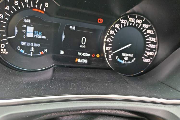 Used Lincoln MKX 2017 2.7T Four-Wheel Drive Prestige Edition Odometer Close Up