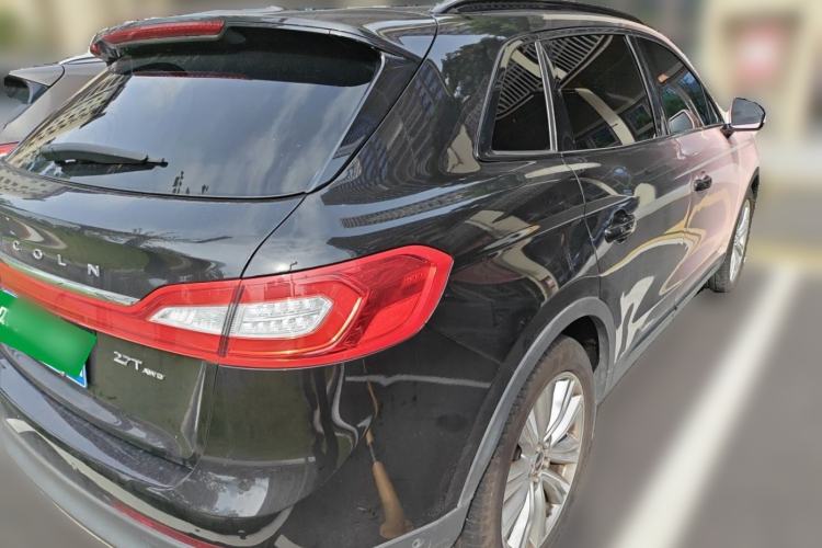 Used Lincoln MKX 2017 2.7T Four-Wheel Drive Prestige Edition Rear Right 45 Deg