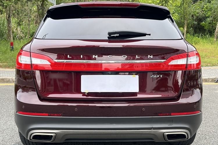 Used Lincoln MKX 2017 2.0T Two-Wheel Drive Deluxe Edition Exterior 8
