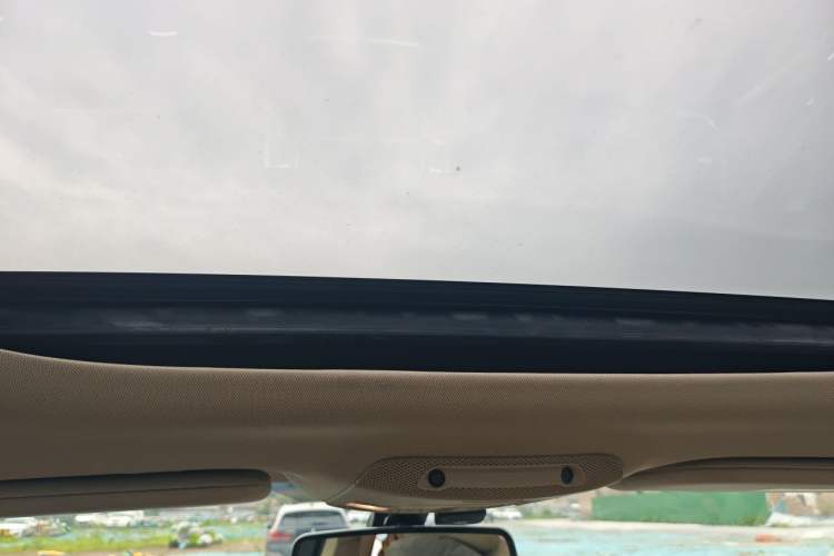 Used Lincoln MKX 2017 2.0T Two-Wheel Drive Deluxe Edition Headliner