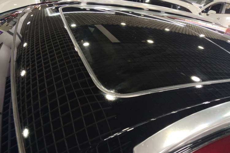 Used Lincoln MKX 2017 2.0T Two-Wheel Drive Deluxe Edition Roof