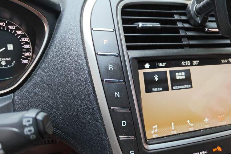 Used Lincoln MKX 2017 2.7T Four-Wheel Drive Prestige Edition Gear Lever