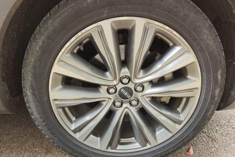 Used Lincoln MKX 2017 2.7T Four-Wheel Drive Prestige Edition Right Front Wheel Hub