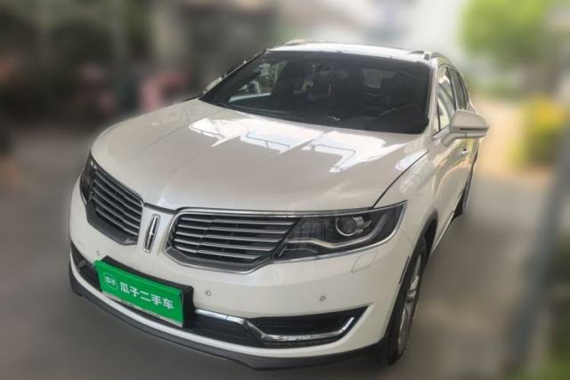 Used Lincoln MKX 2017 2.0T Two-Wheel Drive Deluxe Edition