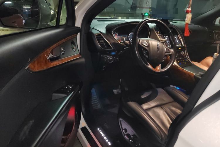 Used Lincoln MKX 2017 2.7T Four-Wheel Drive Prestige Edition Driver Seat